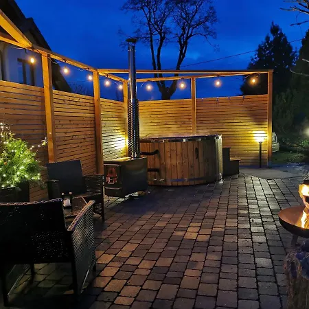 Wierzbowy Zakatek - Apartament Na Wylacznosc, Sauna, Balia, Ognisko